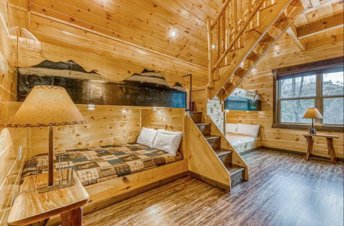 The Great Dogwood Manor By Stony Brook Cabins Gatlinburg Εξωτερικό φωτογραφία