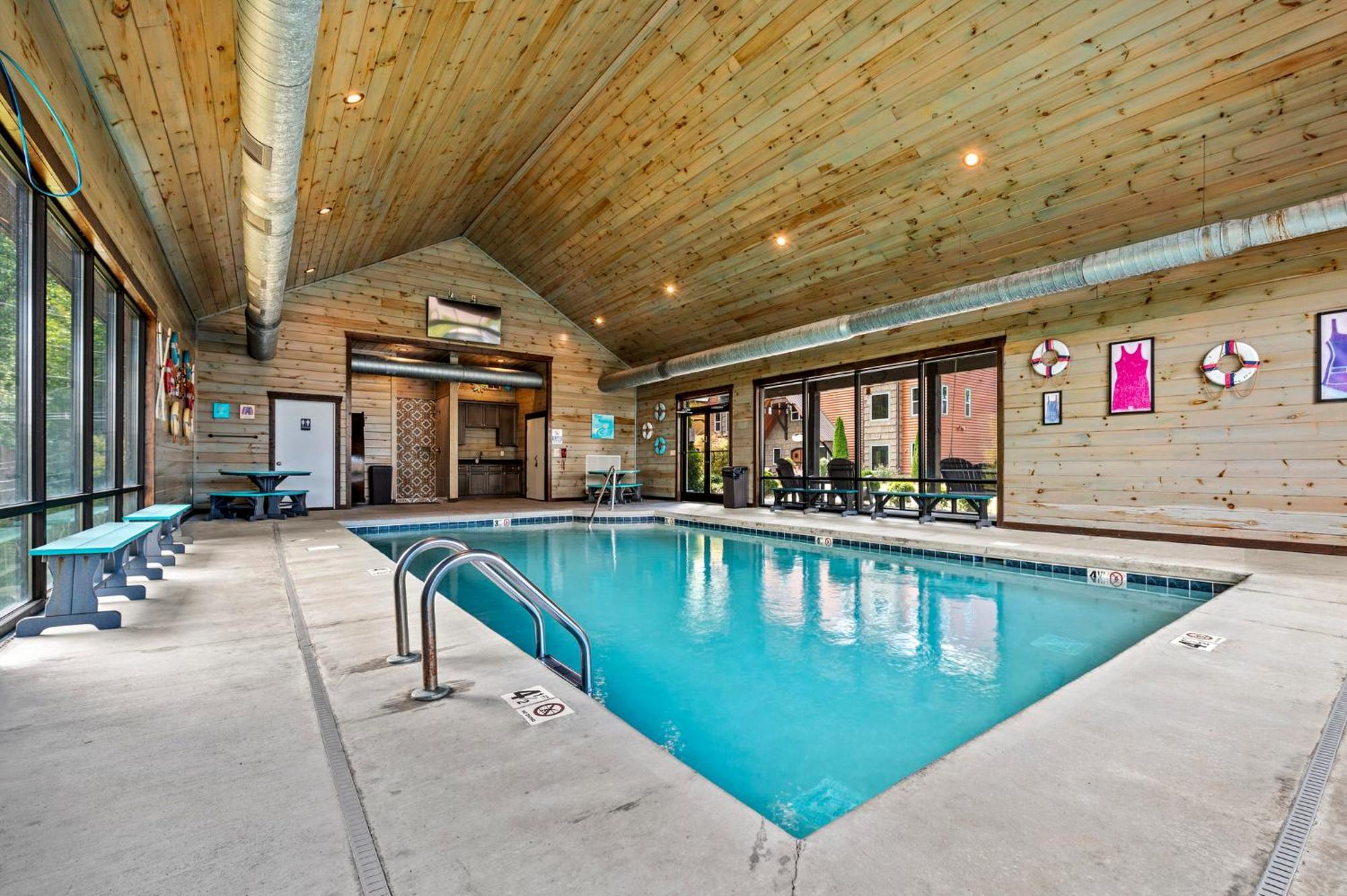 The Great Dogwood Manor By Stony Brook Cabins Gatlinburg Εξωτερικό φωτογραφία